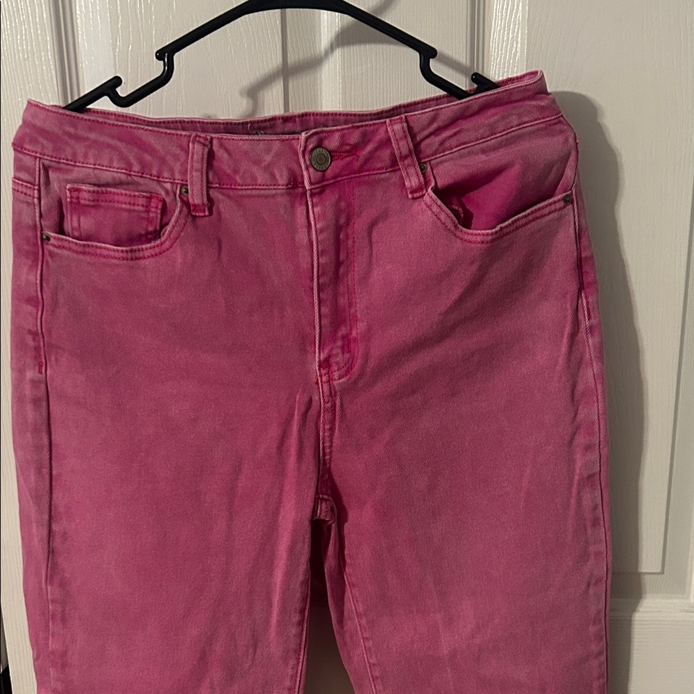 Zenana Outfitters High-Rise Fuchsia Jeans